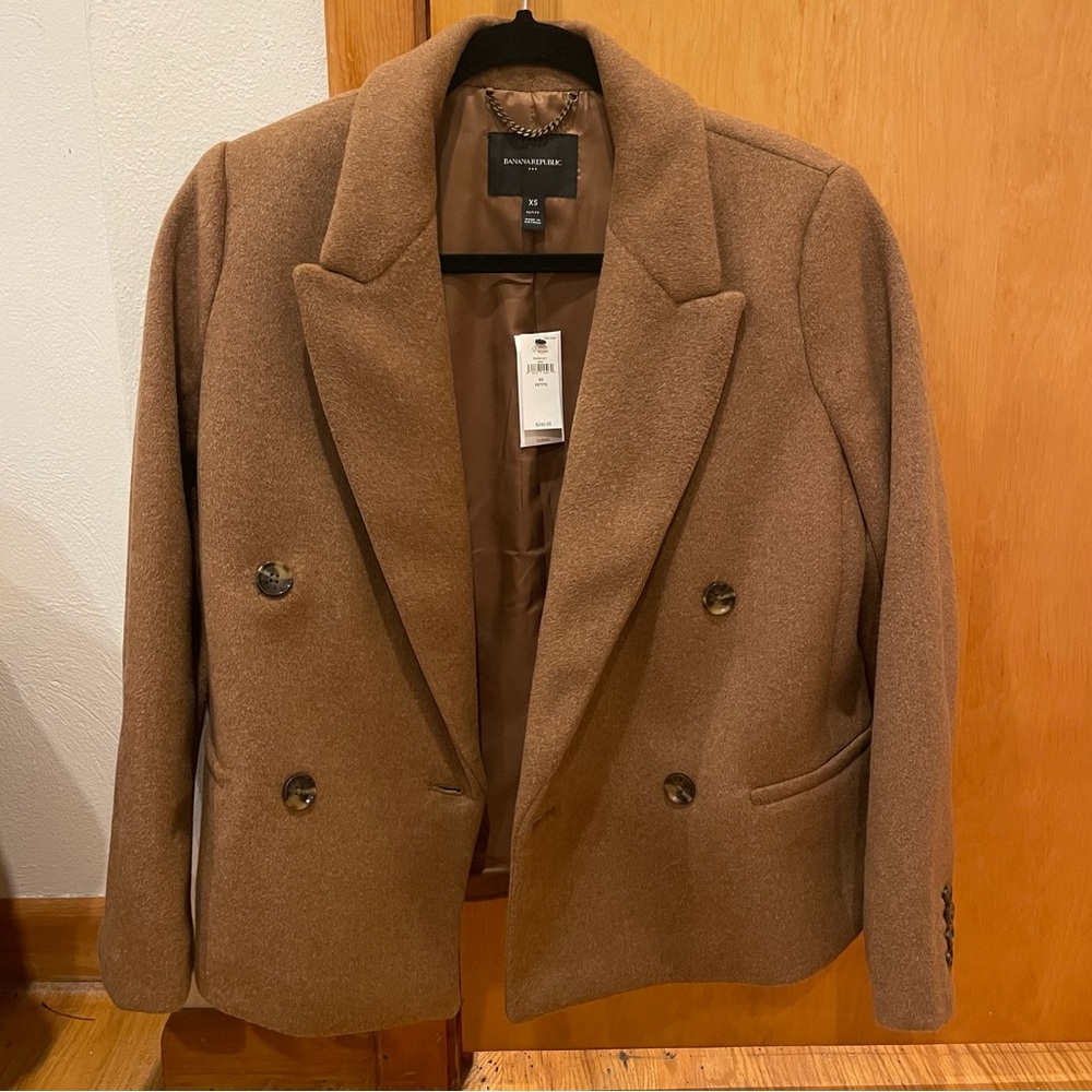 Double-Breasted Jacket - Coffee
